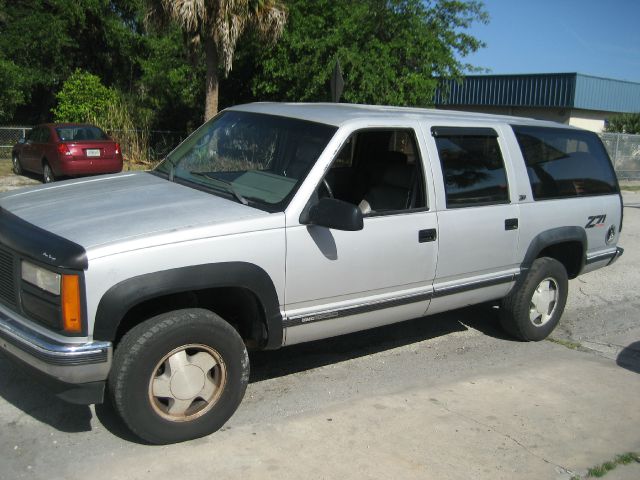 1992 GMC Suburban Unknown