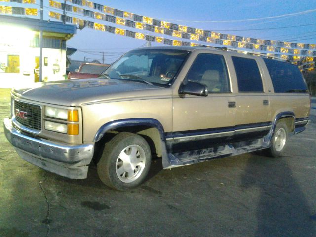 1995 GMC Suburban Unknown