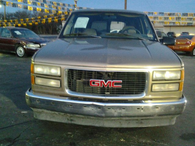 1995 GMC Suburban Unknown