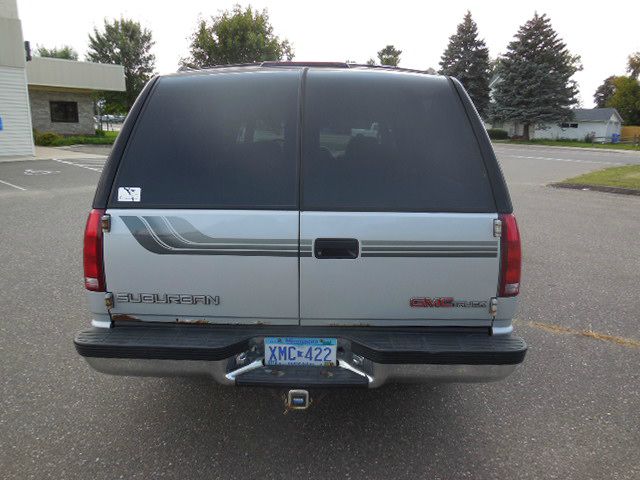 1995 GMC Suburban SLT