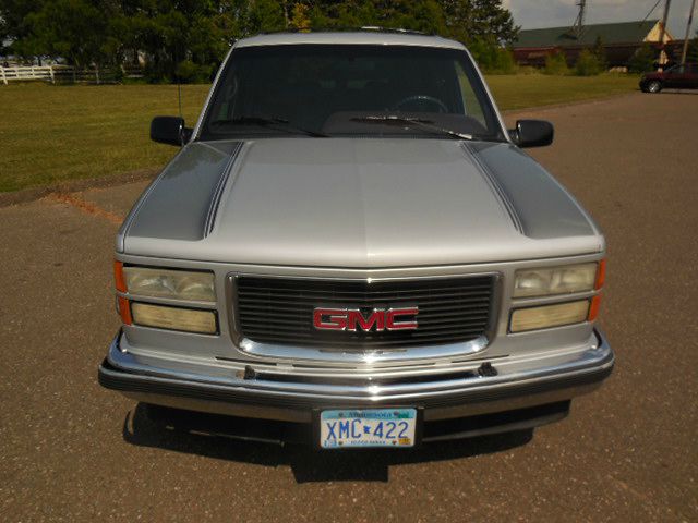 1995 GMC Suburban SLT