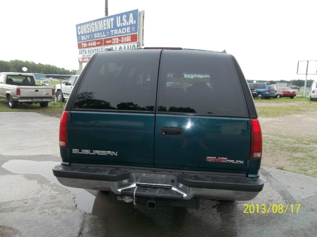 1995 GMC Suburban SLT