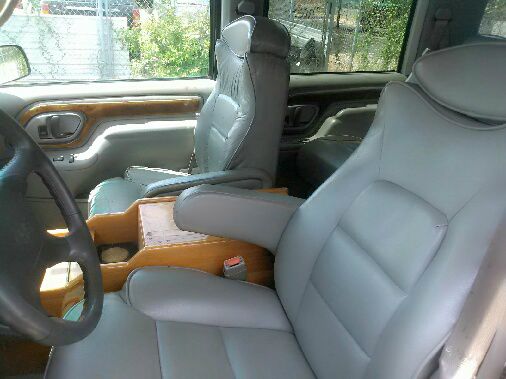 1995 GMC Suburban Unknown