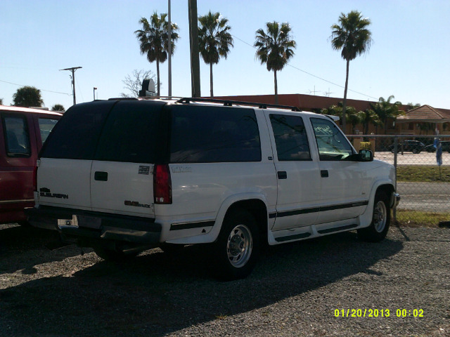 1996 GMC Suburban SXT Ext Cab