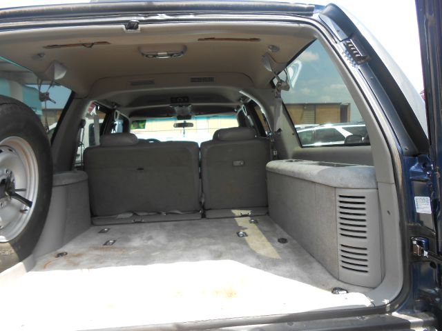 1996 GMC Suburban Unknown