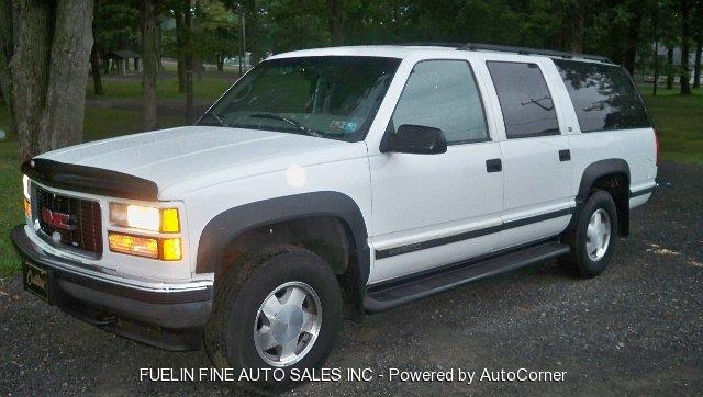 1997 GMC Suburban Unknown