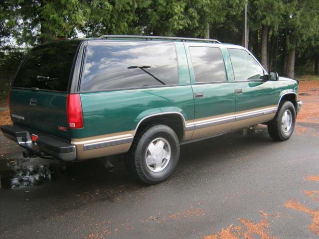 1999 GMC Suburban Unknown