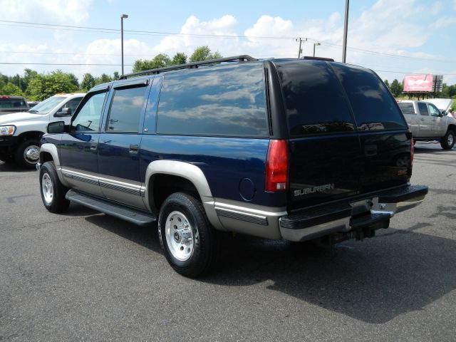 1999 GMC Suburban SL1