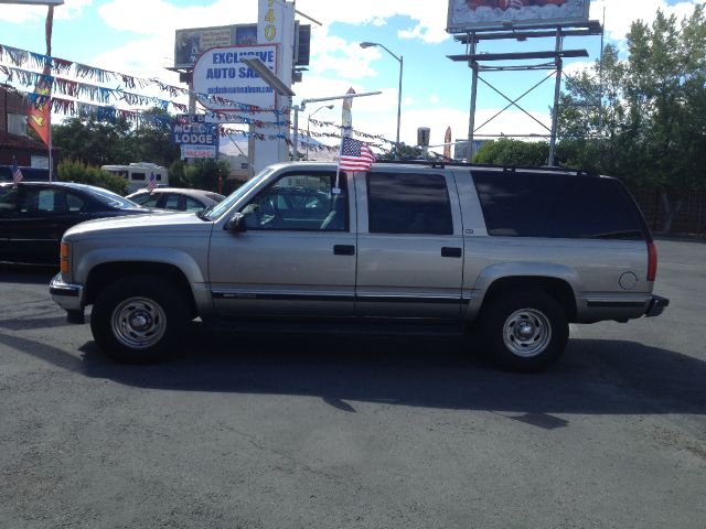 1999 GMC Suburban Supercab-short-harley Davidson-awd-22 INCH Rims-1