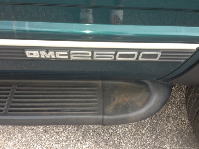 1999 GMC Suburban Unknown