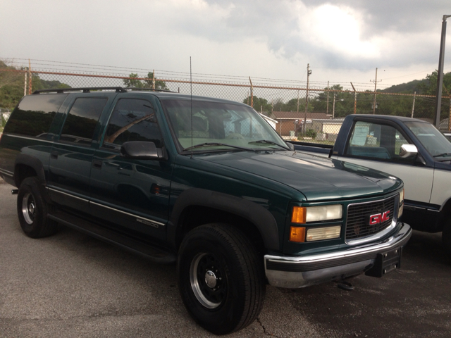 1999 GMC Suburban Unknown