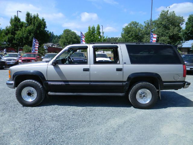 1999 GMC Suburban SLT 3rd Rowflex Fuel1/2 Ton 4x4one Owner