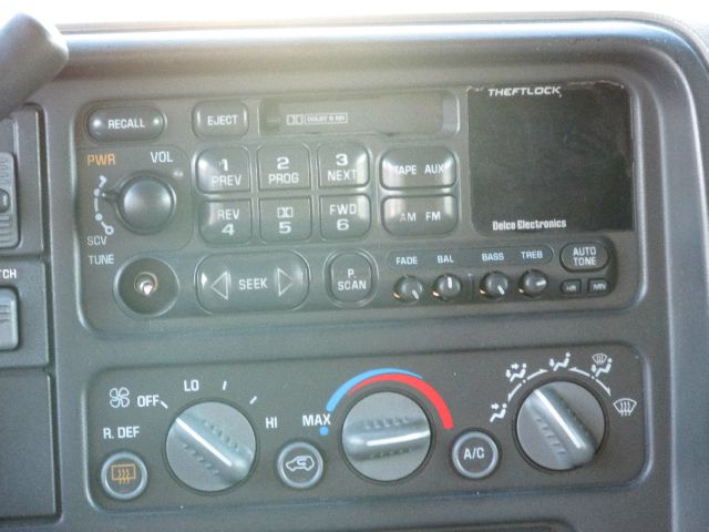 1999 GMC Suburban Unknown