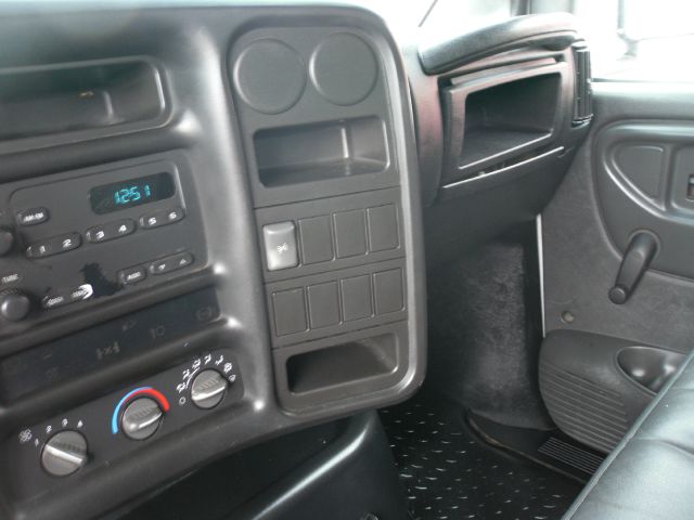 2004 GMC T6500 Unknown