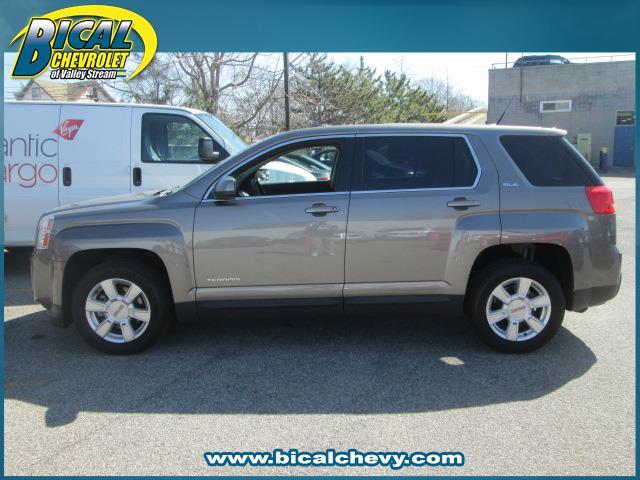 2011 GMC Terrain 2005 GMC 1500 SLT
