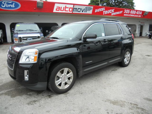 2011 GMC Terrain Nav-tv/dvd-quads-third-sunroof-leather-4wd-6 CD TH