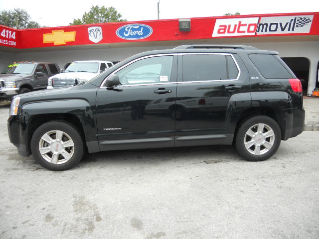2011 GMC Terrain Nav-tv/dvd-quads-third-sunroof-leather-4wd-6 CD TH
