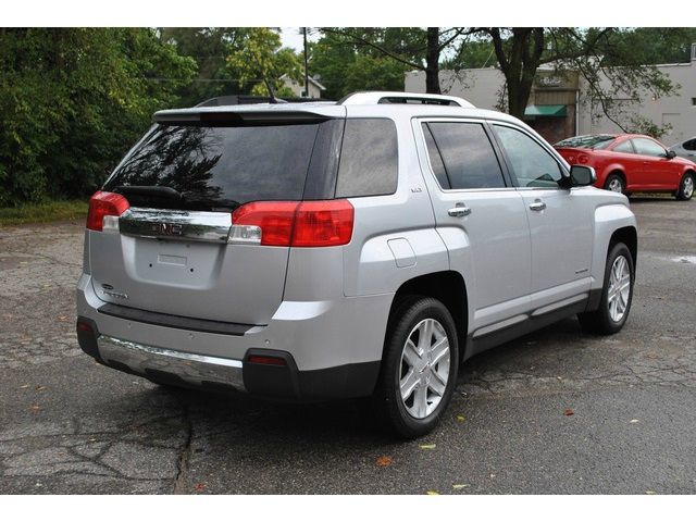 2011 GMC Terrain 4dr Sdn Man CE (natl)
