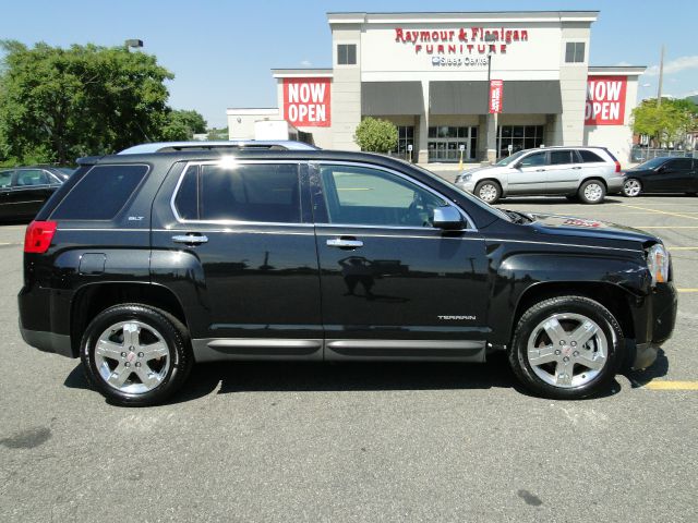 2012 GMC Terrain 4dr Sdn Man CE (natl)