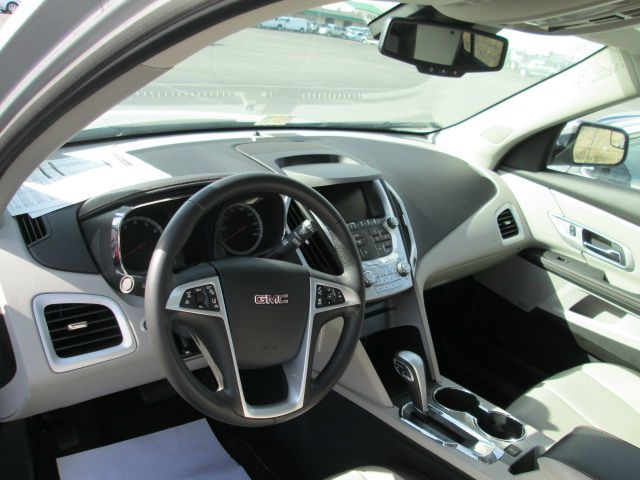 2013 GMC Terrain 4dr Sdn Man CE (natl)