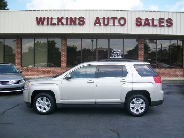 2013 GMC Terrain Nav-tv/dvd-quads-third-sunroof-leather-4wd-6 CD TH
