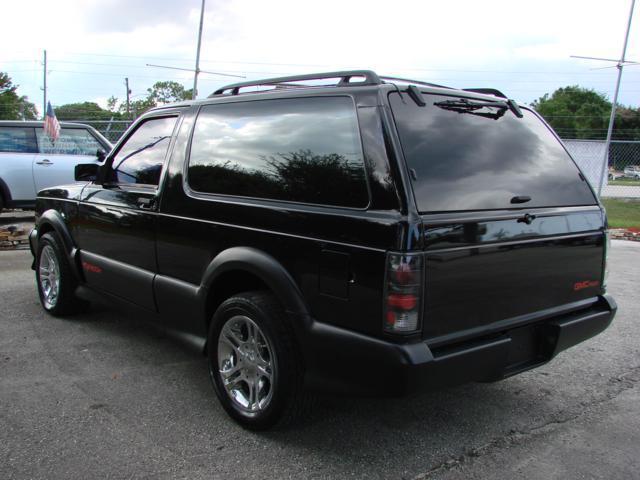 1993 GMC Typhoon Unknown