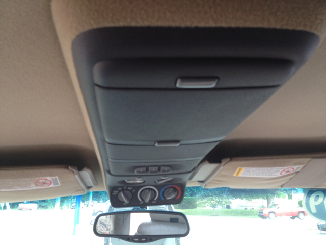 1999 GMC Unspecified C350 4dr Sdn 3.5L Sport RWD Sedan