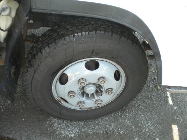 2002 GMC W3500 Unknown