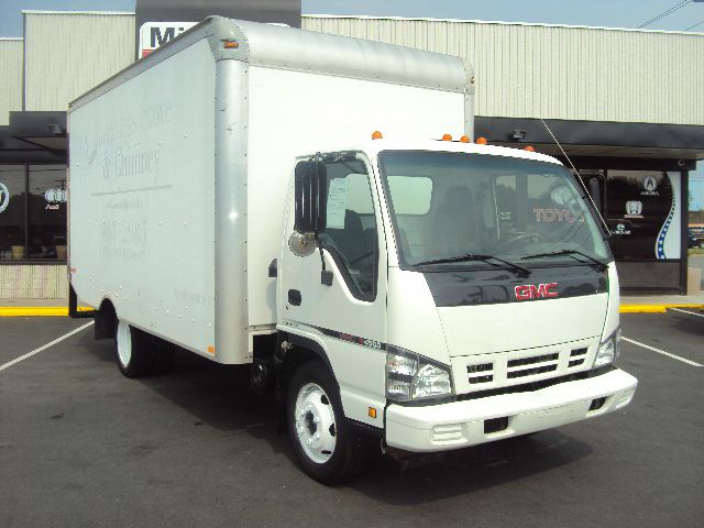2006 GMC W4500 Loaded,super Clean