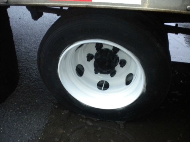 2005 GMC W5500 Unknown