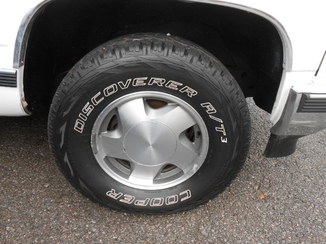 1998 GMC Yukon 4x4 Crew Cab LE