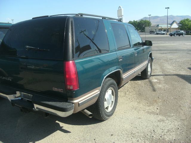 1998 GMC Yukon 4x4 Crew Cab LE
