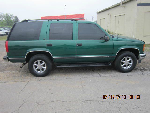1999 GMC Yukon 4x4 Crew Cab LE