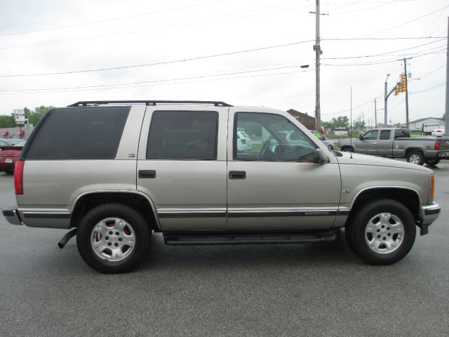 1999 GMC Yukon 4x4 Crew Cab LE