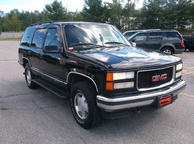 1999 GMC Yukon 4x4 Crew Cab LE