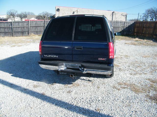 1999 GMC Yukon GXP