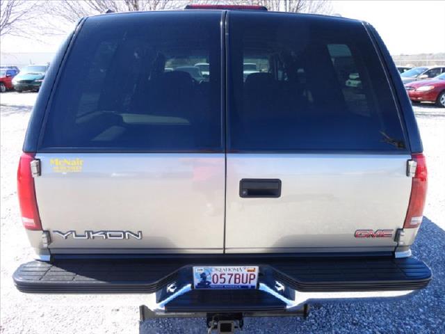 1999 GMC Yukon 2.5 S w/SL Pkg