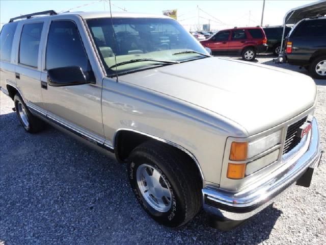 1999 GMC Yukon 2.5 S w/SL Pkg
