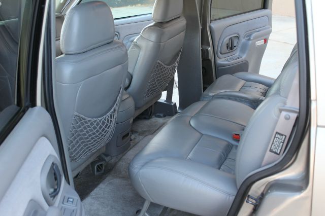 1999 GMC Yukon Wagon SE