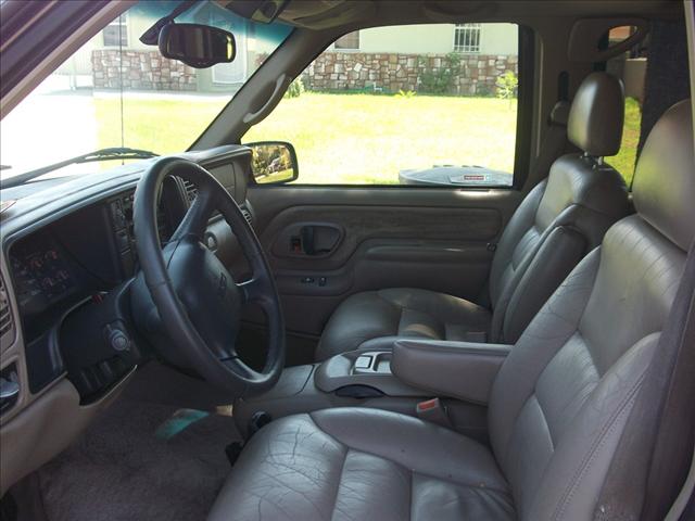 1999 GMC Yukon Unknown