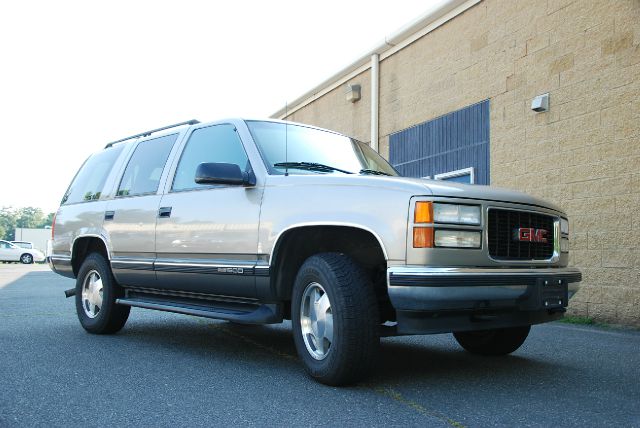 1999 GMC Yukon 4x4 Crew Cab LE