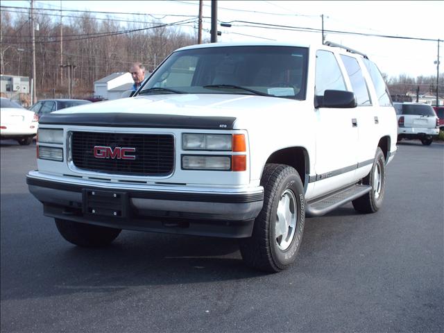 1999 GMC Yukon Base