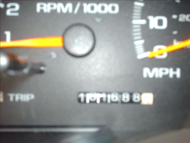 1999 GMC Yukon Base