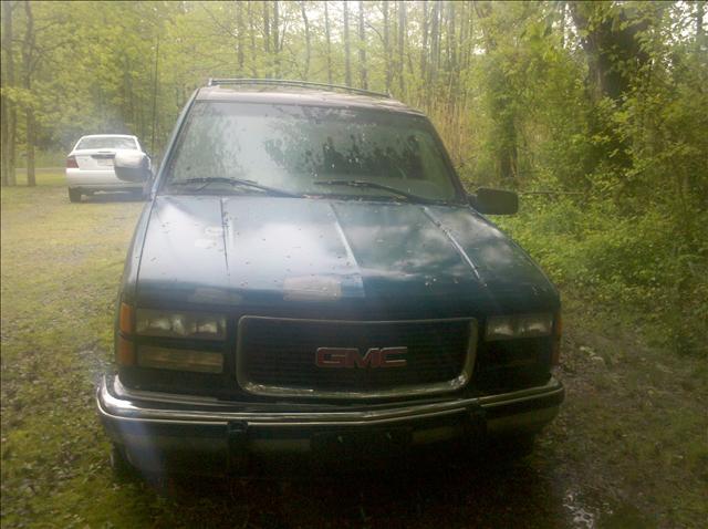 1999 GMC Yukon Unknown