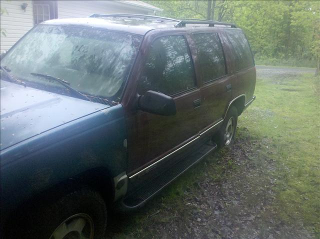 1999 GMC Yukon Unknown