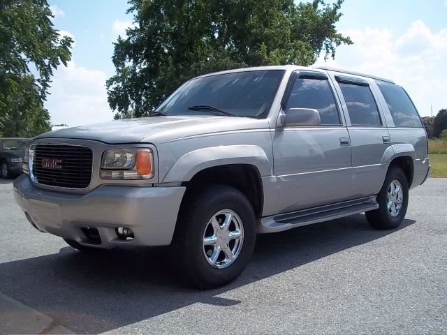 2000 GMC Yukon 4x4 Crew Cab LE