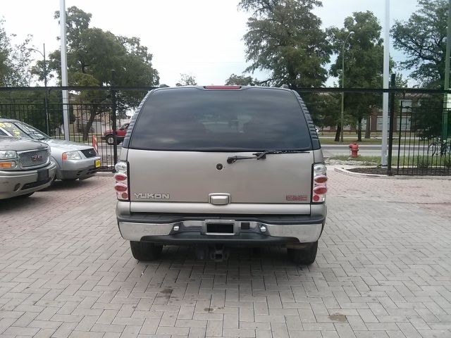 2000 GMC Yukon 4x4 Crew Cab LE