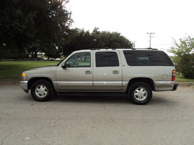 2000 GMC Yukon ESi