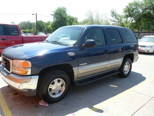 2000 GMC Yukon 4x4 Crew Cab LE