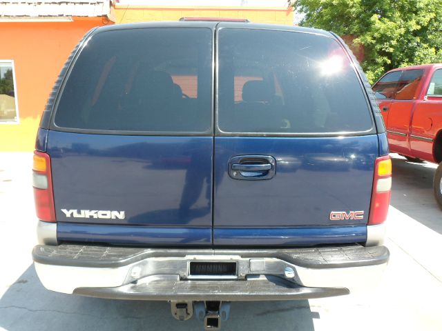 2000 GMC Yukon 4x4 Crew Cab LE